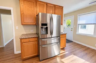 1813 Fargo Ave, Des Plaines, IL 60018 - Photo 6