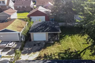 409 Merrill Ave, Calumet City, IL 60409 - Photo 38