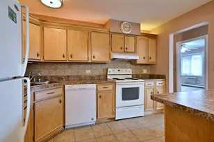 850 S Lorraine Road S, Wheaton, IL 60189 - Photo 6