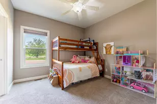 37 River, Downs, IL 61736 - Photo 20