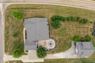 37 River, Downs, IL 61736 - Photo 44