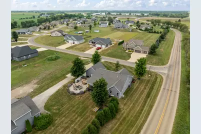 37 River, Downs, IL 61736 - Photo 46