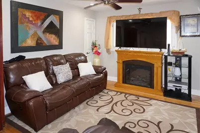 3318 N Page Avenue, Chicago, IL 60634 - Photo 12