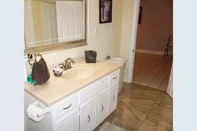 3318 N Page Avenue, Chicago, IL 60634 - Photo 18