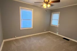 22032 Millard Ave, Richton Park, IL 60471 - Photo 6