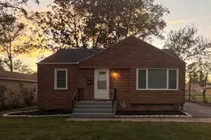 22032 Millard Ave, Richton Park, IL 60471 - Photo 2
