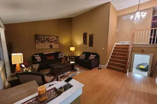 9462 Hamlin Ave, Des Plaines, IL 60016 - Photo 4