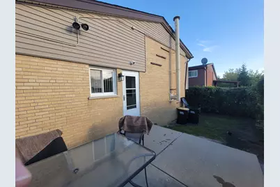 9462 Hamlin Avenue, Des Plaines, IL 60016 - Photo 26