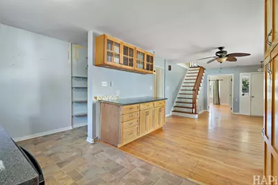 1404 N Green Street, McHenry, IL 60050 - Photo 6