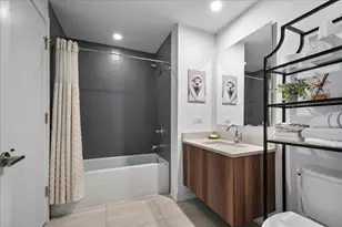 1648 W Division St, Chicago, IL 60622 - Photo 16