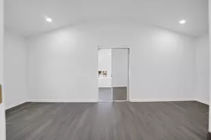 1718 W W 91st St, Chicago, IL 60620 - Photo 14
