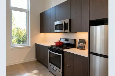 2803 W Henderson Street #101, Chicago, IL 60618 - Photo 4