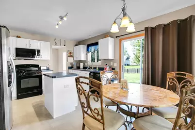 1305 Sherborn Court N, Minooka, IL 60447 - Photo 12