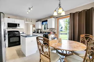 1305 Sherborn Ct N, Minooka, IL 60447 - Photo 12