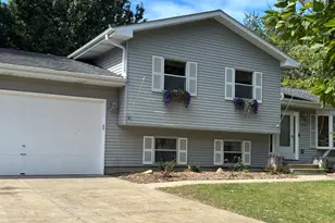 37244 N Capillo Ave, Lake Villa, IL 60046 - Photo 1