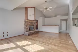 24904 W Prairie Dr, Plainfield, IL 60544 - Photo 10