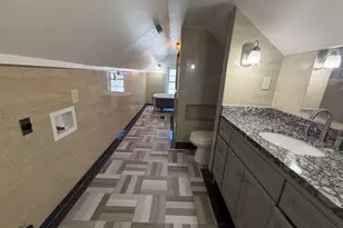 211 N Cherry St, Centralia, IL 62801 - Photo 14