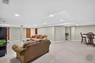 4020 White Eagle Dr, Naperville, IL 60564 - Photo 64