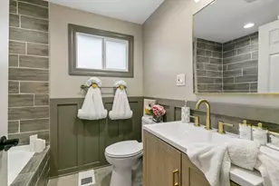 6853 S Langley Ave, Chicago, IL 60637 - Photo 18