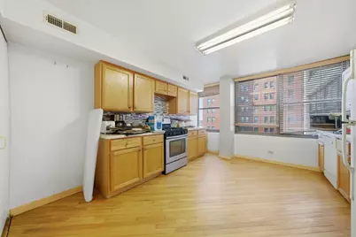 6701 S Crandon Avenue #8C, Chicago, IL 60649 - Photo 14