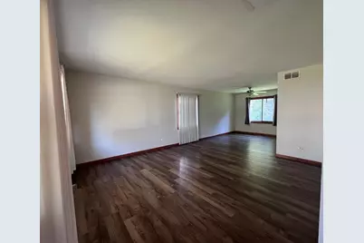 1393 Westport Ridge, Crystal Lake, IL 60014 - Photo 2