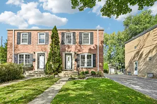 1706 Stockton Ave, Des Plaines, IL 60018 - Photo 1