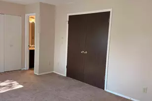 175 N Glengarry Dr, Geneva, IL 60134 - Photo 10