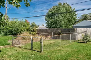 7435 Mildred Rd, Machesney Park, IL 61115 - Photo 6