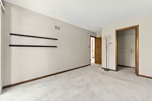 37 Sorrento Dr, Palos Heights, IL 60463 - Photo 32
