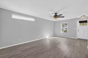 191 Mountain Laurel Ct, Romeoville, IL 60446 - Photo 6