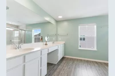 387 S Pointe Avenue, South Elgin, IL 60177 - Photo 14