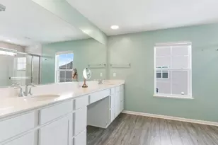 387 S Pointe Ave, South Elgin, IL 60177 - Photo 14