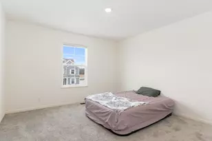 387 S Pointe Ave, South Elgin, IL 60177 - Photo 22