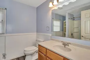 1071 E Broadway St, Bradley, IL 60915 - Photo 6