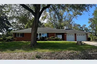 9410 S 86th Court, Hickory Hills, IL 60457 - Photo 1