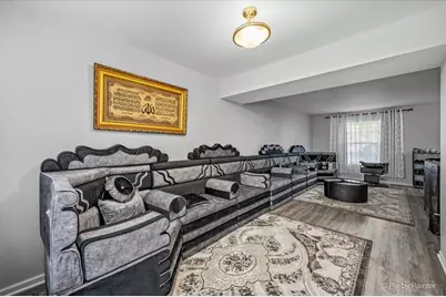 1310 Trinity Drive, Carol Stream, IL 60188 - Photo 6