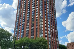 899 S Plymouth Ct, Chicago, IL 60605 - Photo 1