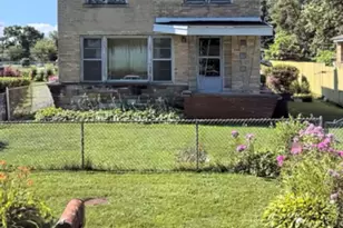 4111 W 135th Pl, Robbins, IL 60472 - Photo 1