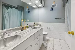 1618 W North Shore Ave, Chicago, IL 60626 - Photo 26