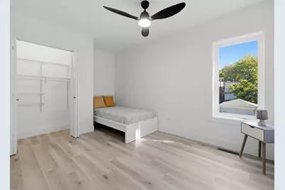 611 N Lawndale Avenue, Chicago, IL 60624 - Photo 18