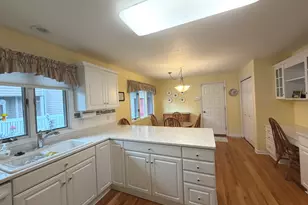 1112 Meadows Walk Dr, Bourbonnais, IL 60914 - Photo 4