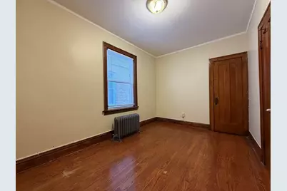 6938 S Campbell Avenue, Chicago, IL 60629 - Photo 6