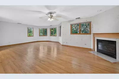 629 N Forrest Avenue, Arlington Heights, IL 60004 - Photo 12