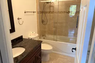 2000 St Regis Dr, Lombard, IL 60148 - Photo 12