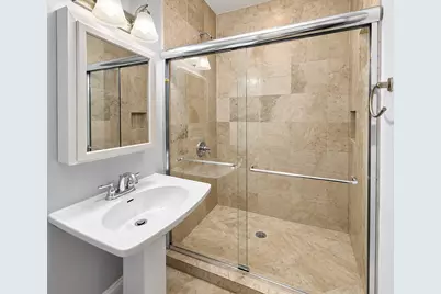 7078 N Wolcott Avenue #G, Chicago, IL 60626 - Photo 18