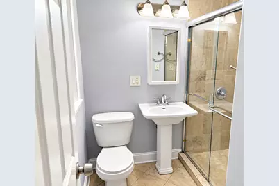 7078 N Wolcott Avenue #G, Chicago, IL 60626 - Photo 10