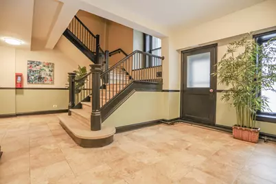 7455 N Greenview Avenue #216, Chicago, IL 60626 - Photo 8