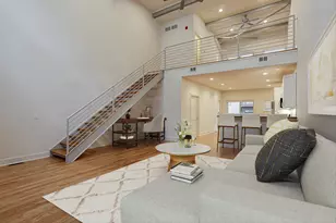 2100 Greenwood St, Evanston, IL 60201 - Photo 2