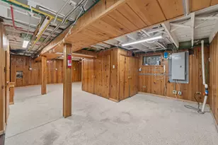9024 Ewing Ave, Evanston, IL 60203 - Photo 18