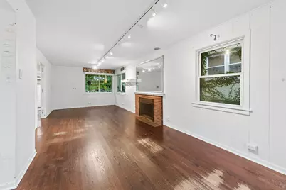 9024 Ewing Avenue, Evanston, IL 60203 - Photo 6